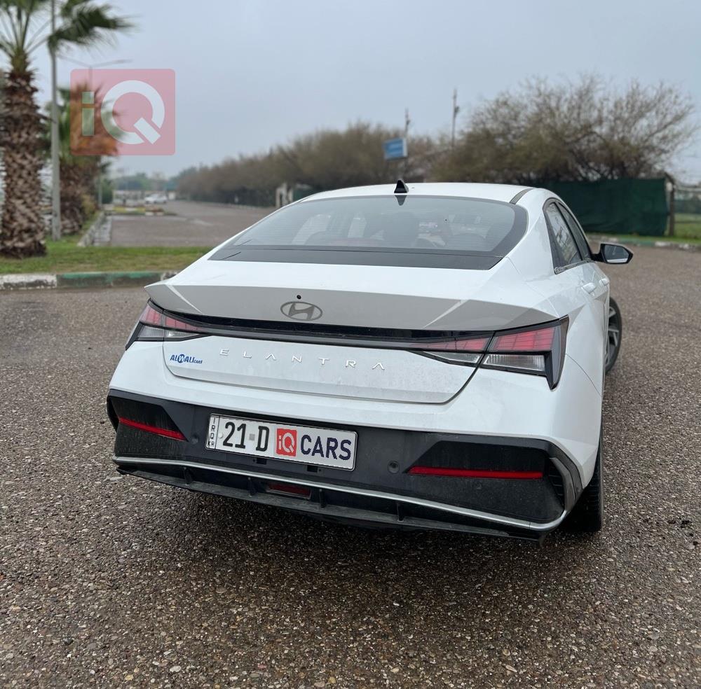 هيونداي النترا